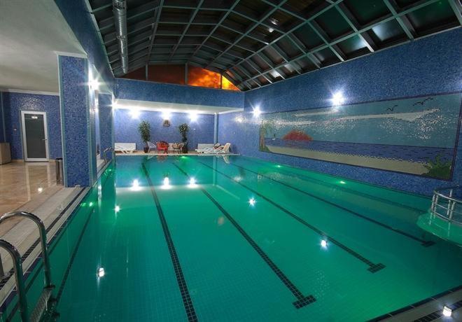 Grand Ani Hotel Kars Bagian luar foto